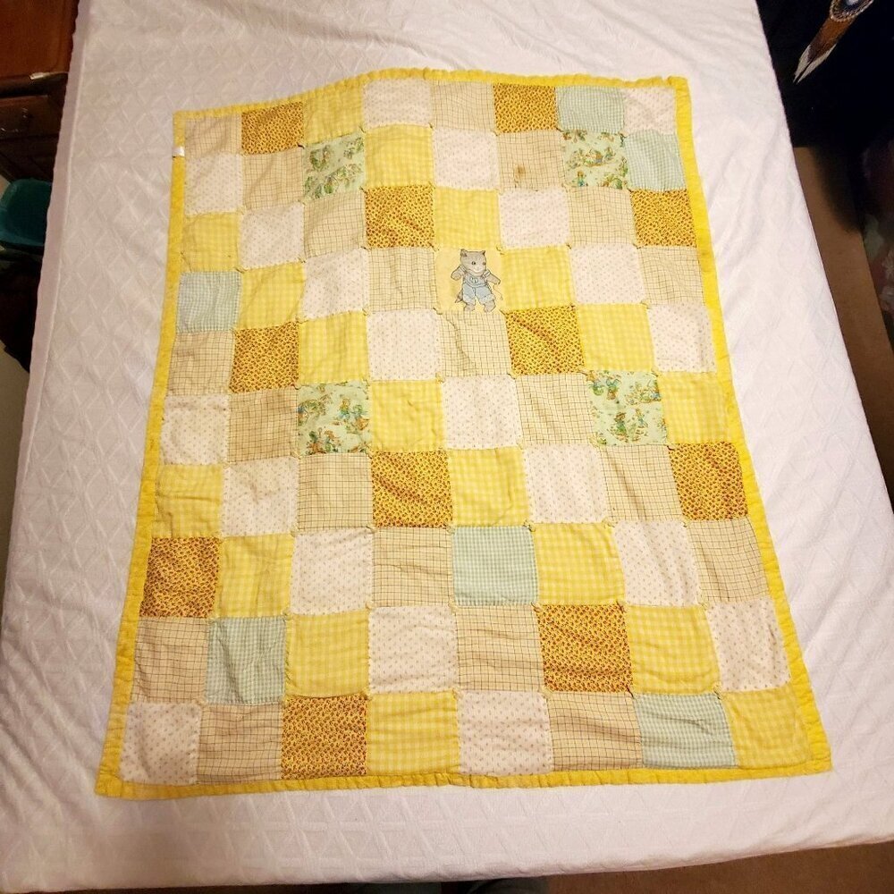 VTG Quilted Patchwork Baby Crib Blanket Yellow & Cute Cat Design 51" x 45" - Picture 10 of 10